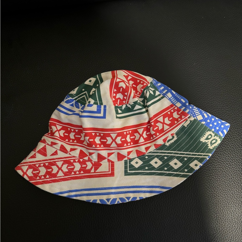 Rhude bucket hat…Worn only 1 time
